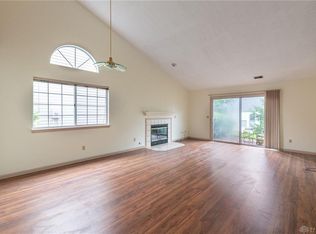 6990 Beckett Ct, Centerville, OH 45459