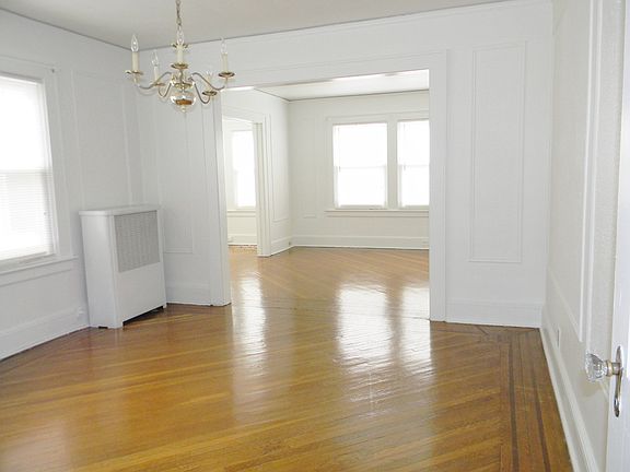 4th image of 522 N Maple Ave #1