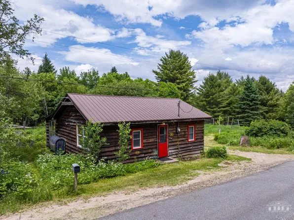 811 Cold Brook Rd, Vermontville, NY 12989
