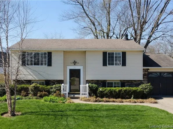 711 Saratoga Drive, Jeffersonville, IN 47130