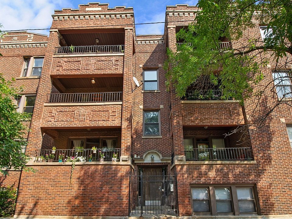 1st image of 2235 N Saint Louis Ave #2