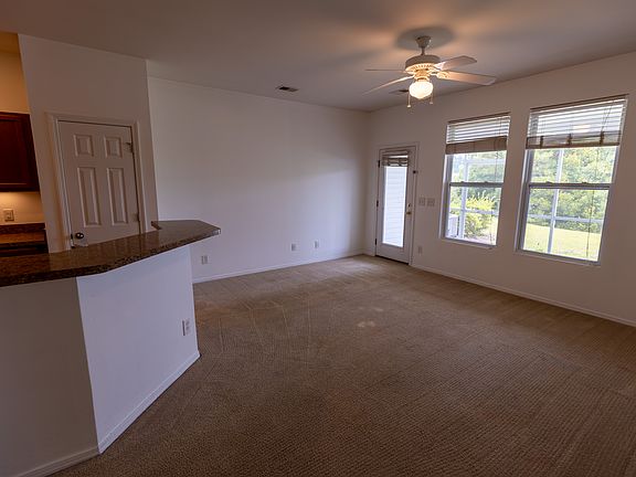 Kiskadee 350 C - LLiving Room 2_11272024