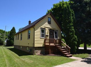 660 S 63rd St, Milwaukee, WI 53214