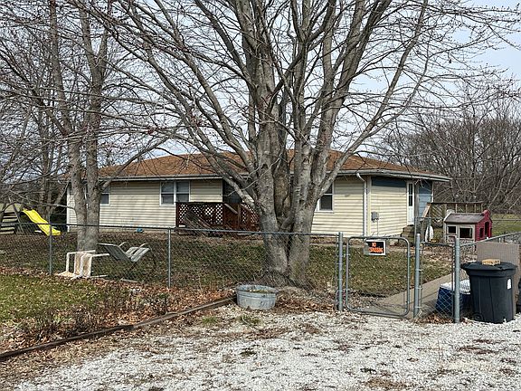 2nd image of 1660 E County Road 2880