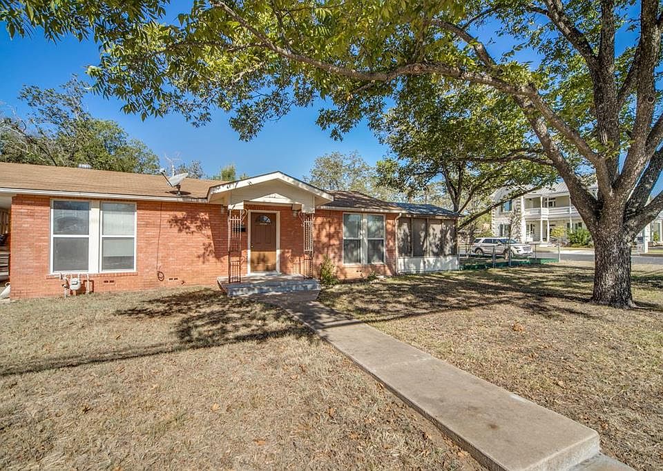 1st image of 612 N Llano St