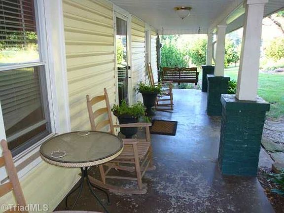 3rd image of 6233 Old Hwy #421