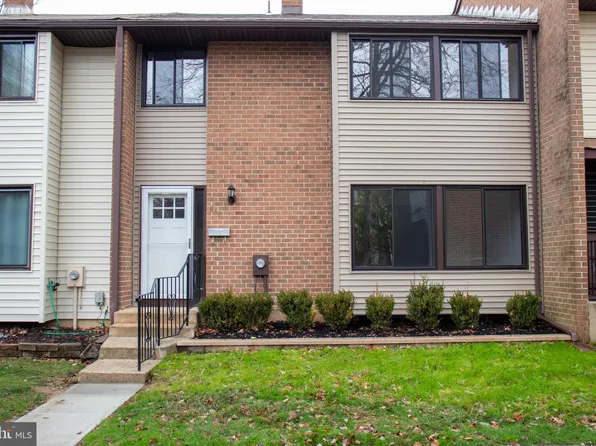 842 Jamestown Rd, East Windsor, NJ 08520