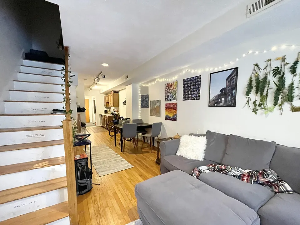 59 Hemenway St #1