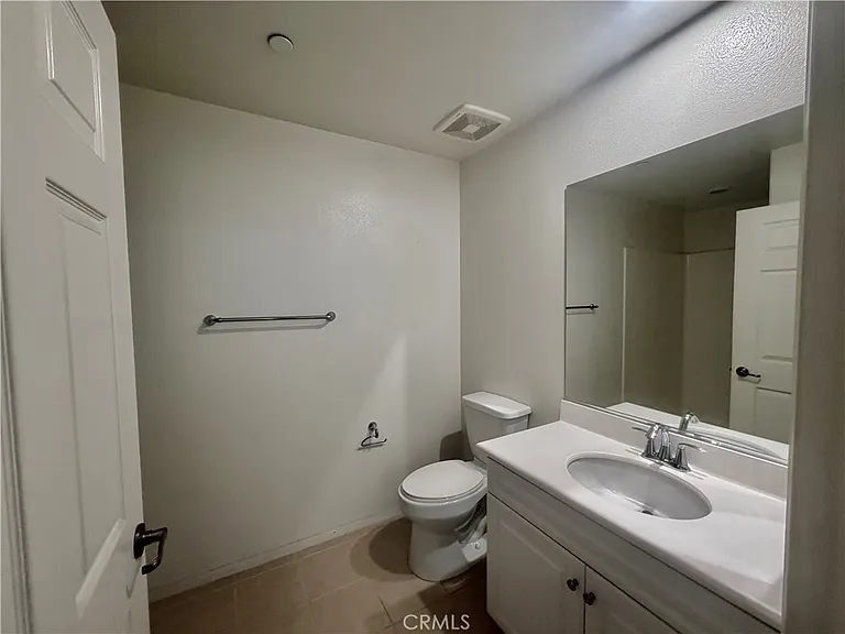 6 Quinn Way — Photo 7