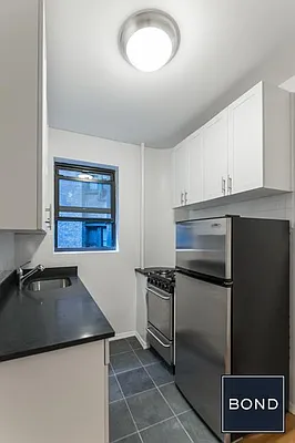 Rented by Bond New York | media 10