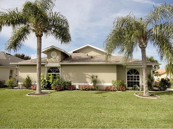 2nd image of 17903 Acacia Dr