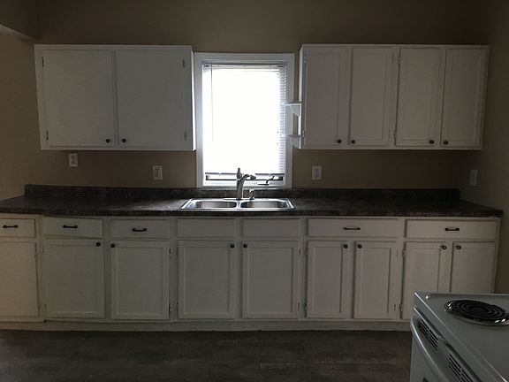 2nd image of 1391 Minnehaha Ave E