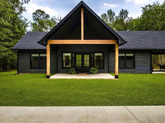 3rd image of 22797 Sharp Rd
