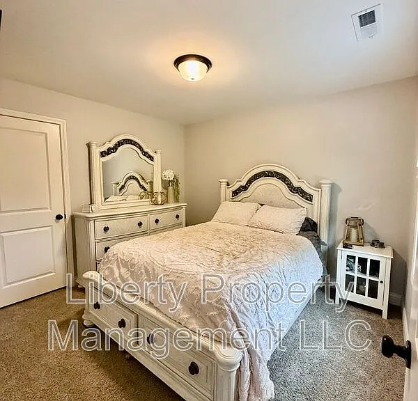 1218 Hayes Rd — Photo 17