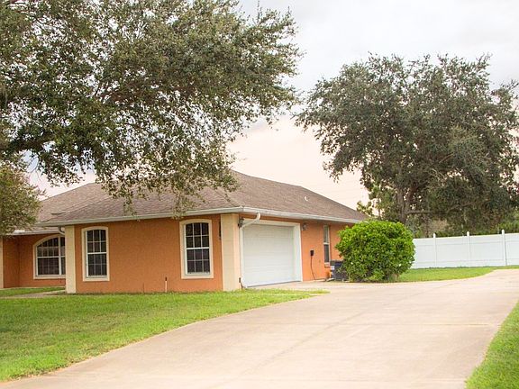 3rd image of 11649 Audubond Ln