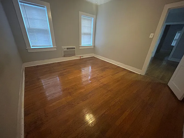 2254 Bryn Mawr Ave #3B — Photo 6