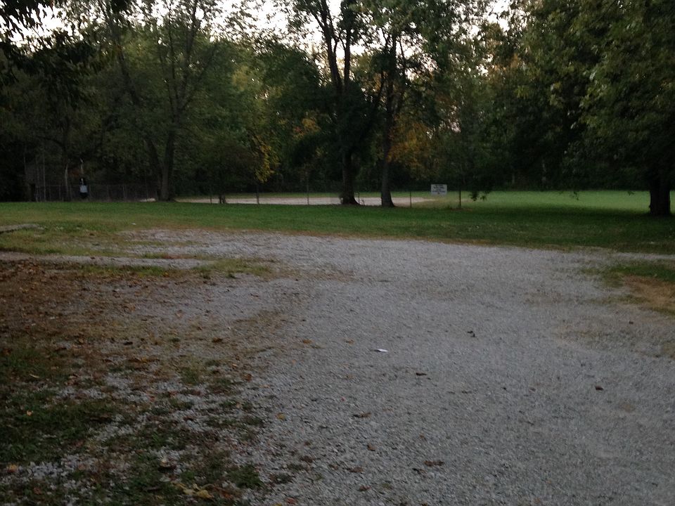 2nd image of 2705 E Thompson Rd