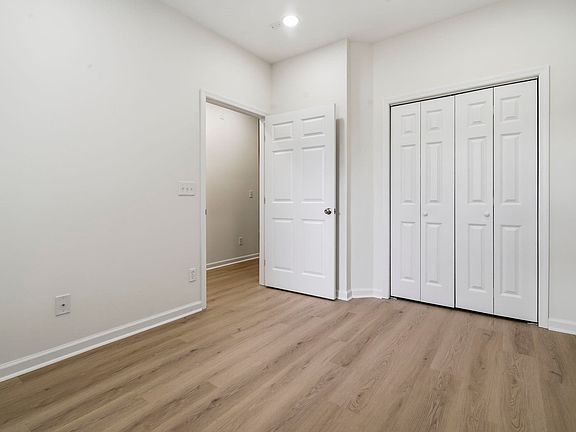 4th image of 210 Portsmith Dr. #3