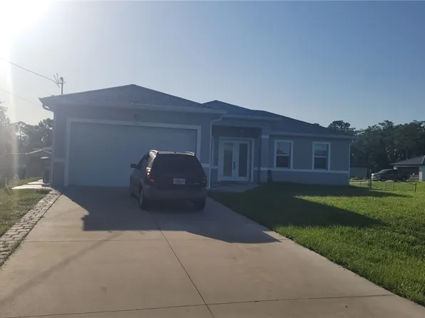 653 Foxchase Dr, Lehigh Acres, FL 33974