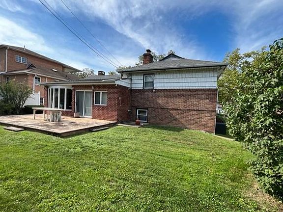 4th image of 22244 Garland Dr