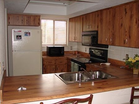 4th image of 4304 Fern Glen St
