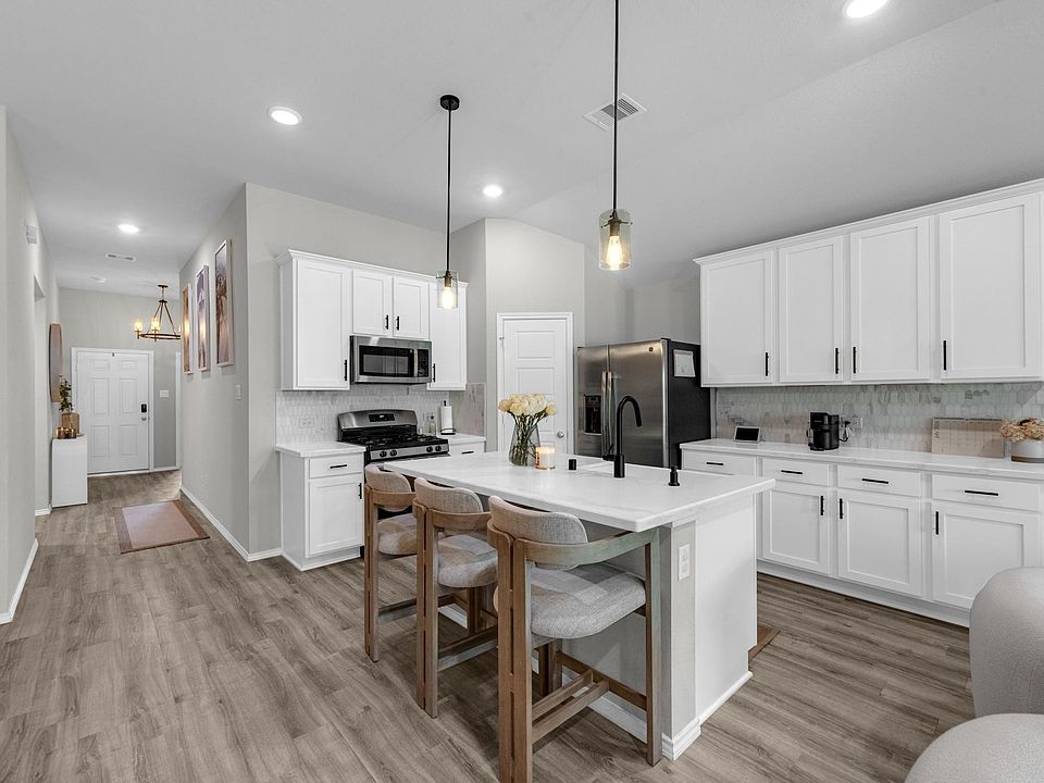 1st image of 508 Bonnerville Ln