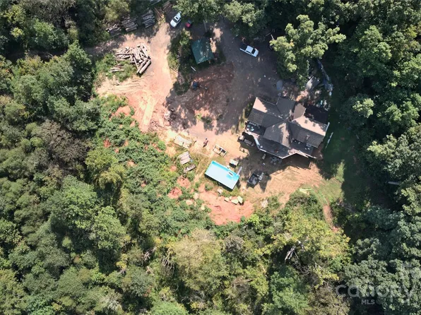 8693 Gilead Rd, Huntersville, NC 28078