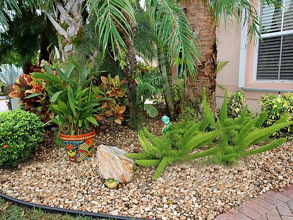 2nd image of 5100 Pelican Cove Dr