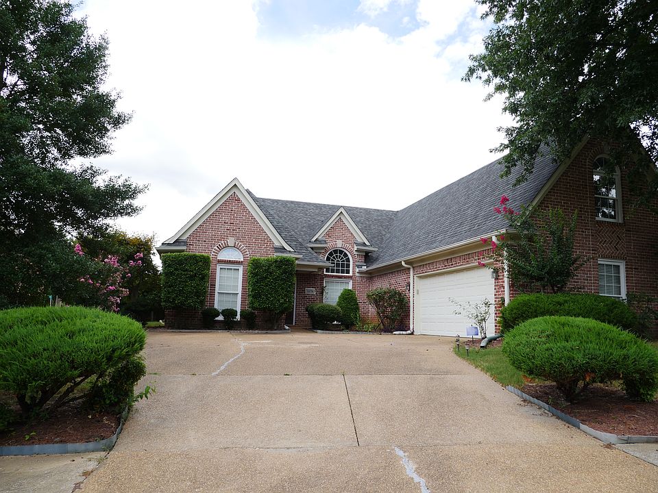 1st image of 1676 Von Hall Dr