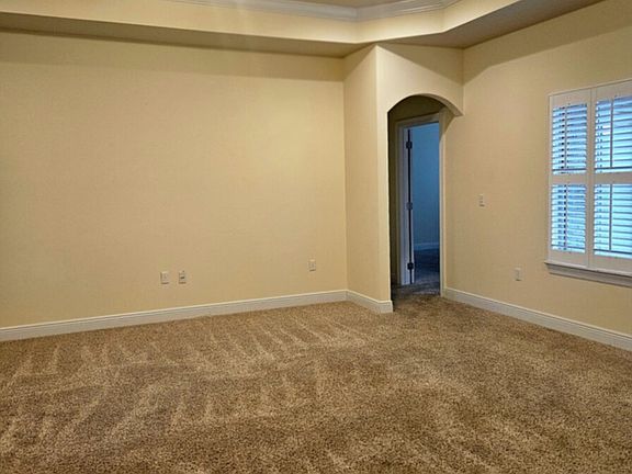 4th image of 961 Grindstone Ln
