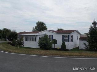 21 Horizon Dr, New Hartford, NY 13413
