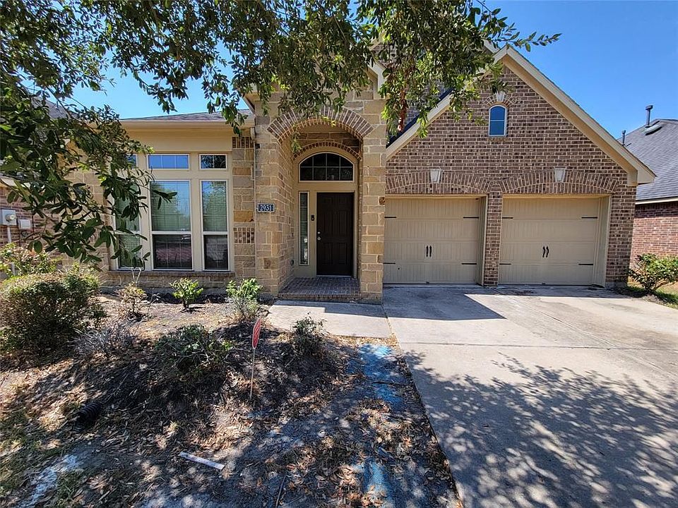 1st image of 2931 Driftwood Bend Dr