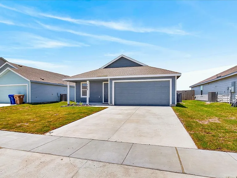 7909 Hathor Dr — Photo 36