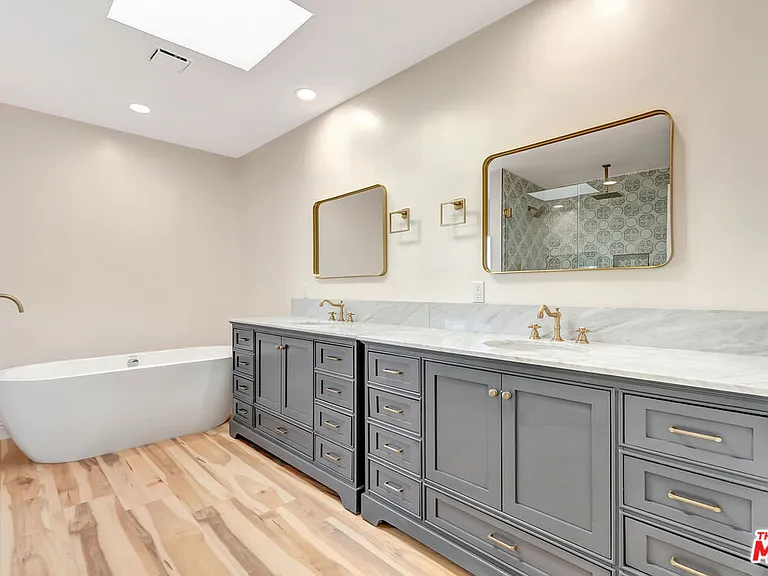16608 Park Lane Cir — Photo 13