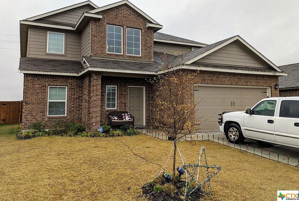 1st image of 1024 Dumfries Dr