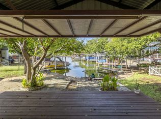 609 Brazos Harbor Cir, Granbury, TX 76048