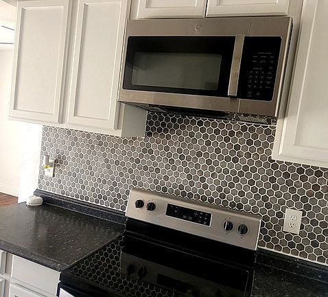 5th image of 939 Nimitz Dr