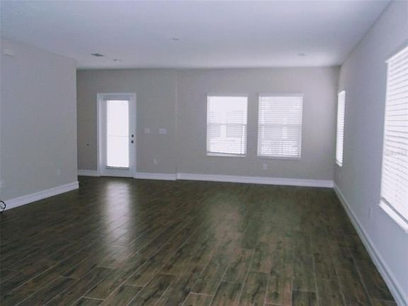 3rd image of 5351 Bridge St #75