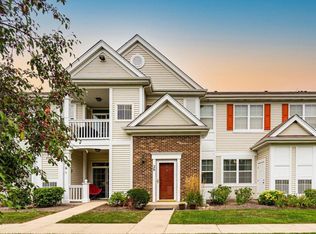 2305 Aurora Dr UNIT 6, Hampshire, IL 60140