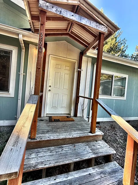 360 E Rasor - 1 — Photo 2