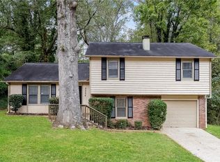 3352 Herrenhut Rd, Lithonia, GA 30038