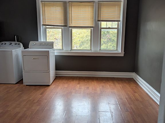 2nd image of 3267 Cottman Ave #2F