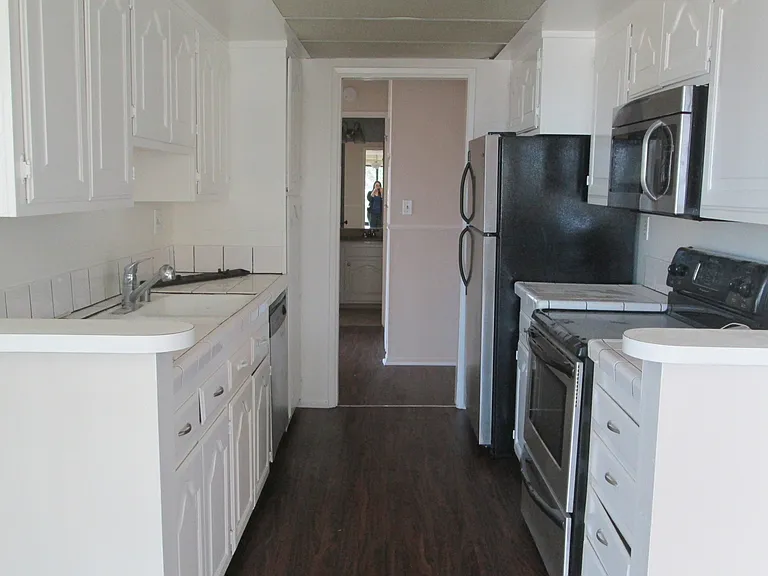 1803 Ocean Blvd #401 — Photo 12