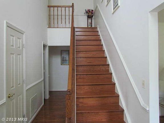 2nd image of 8159 Quarterfield Farms Dr