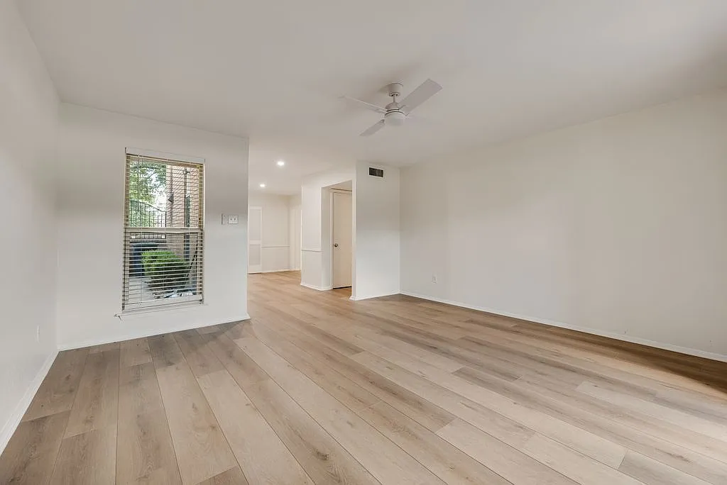 2 bed, 1188 sqft, $1,500 — Photo 3