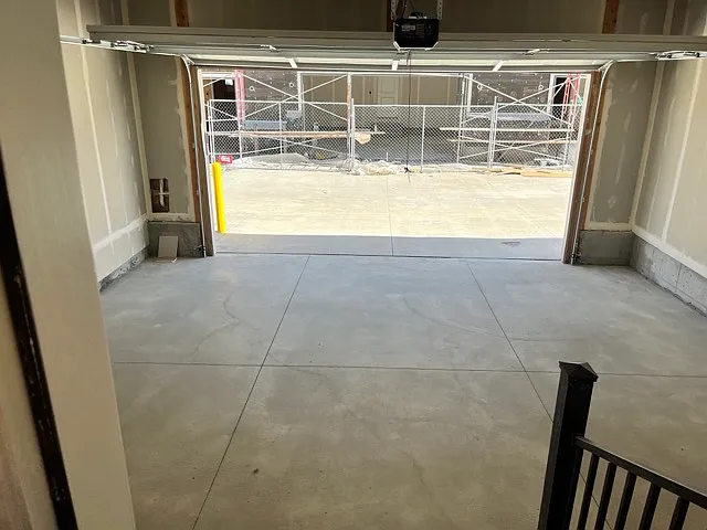 909 N 1190 E — Photo 11