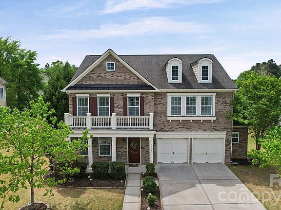 2nd image of 4019 Orchid Way