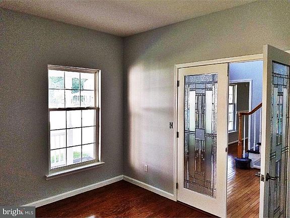 3rd image of 434 Terra Dr