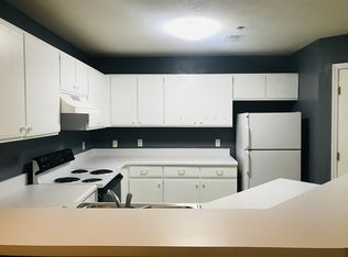 3147 Poplar Creek Dr SE UNIT 304, Kentwood, MI 49512