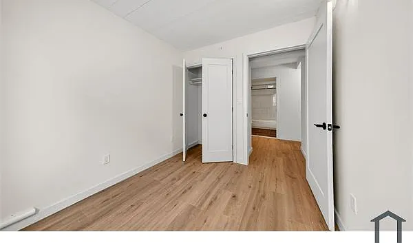 1824 Anthony Ave #8-15 — Photo 5